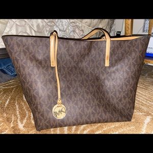 Michael Kors shoulder bag